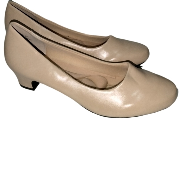 Slip on dress heels - Picture 5 of 9